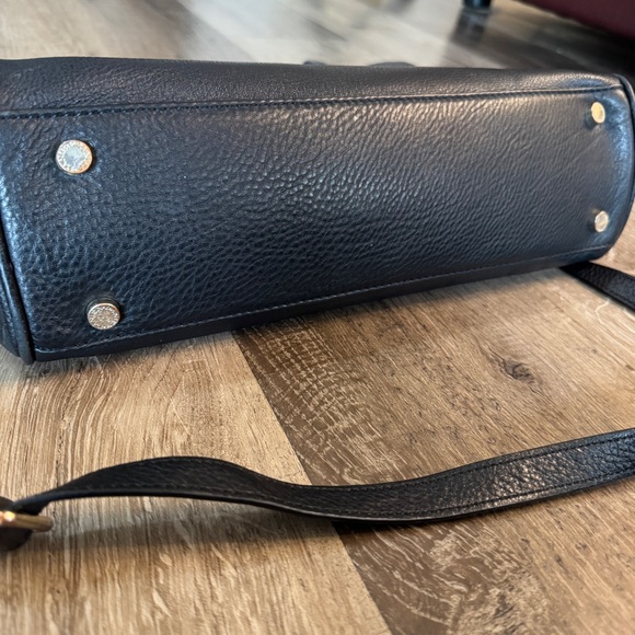 Danier Leather Black Shoulder Bag/ Purse - Picture 8 of 15